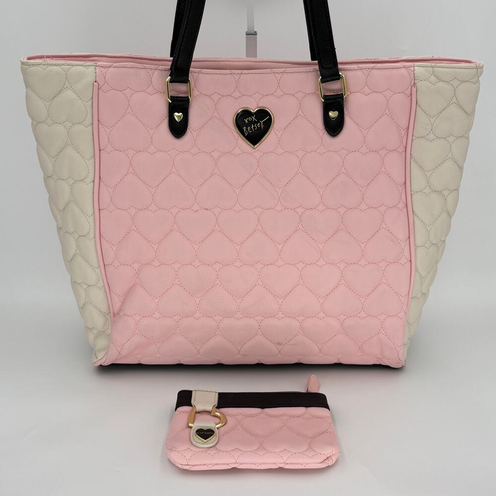Betsey Johnson Pink Cream Quilted Heart Tote Bag Set with Wristlet Pouch
